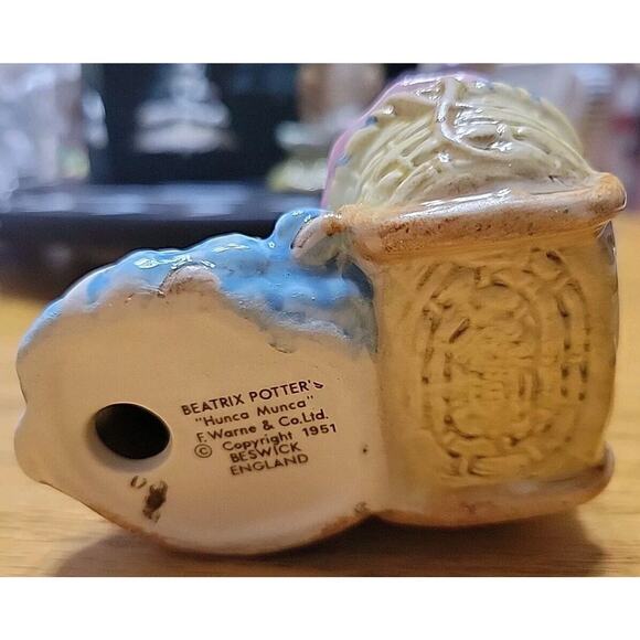 Vintage BEATRIX POTTER HUNCA MUNCA 1951 BESWICK ENGLAND Figurine - Picture 3 of 5